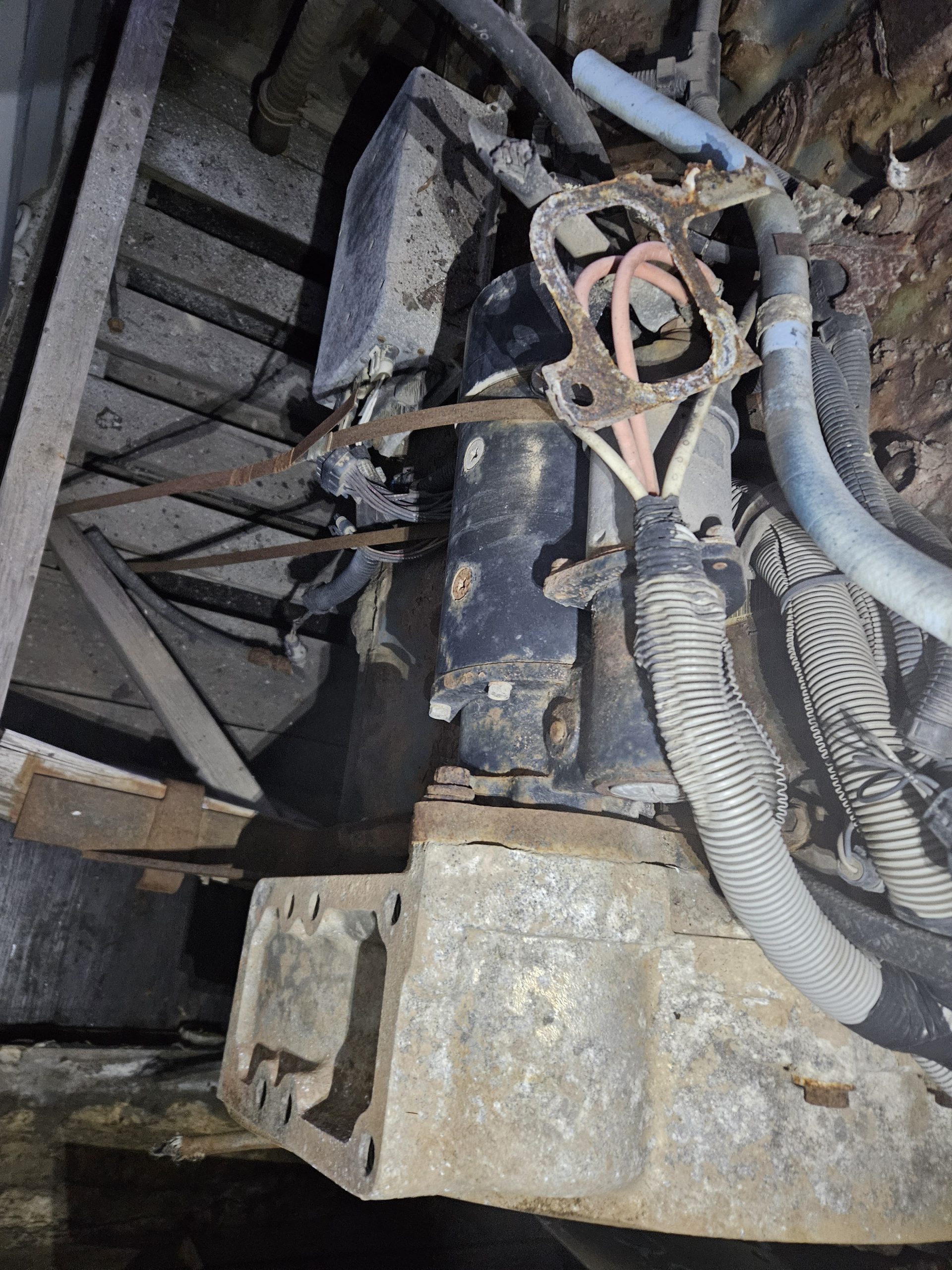 DD60-E04 — DD60 1990 DDEC II Engine, ECM on Block - Image 2