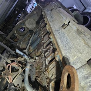 DD60-E04 — DD60 1990 DDEC II Engine, ECM on Block